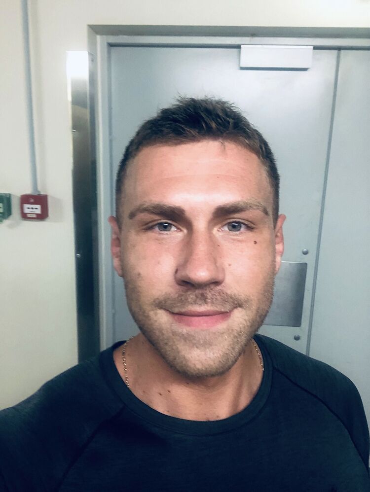  -,   , 32 ,   