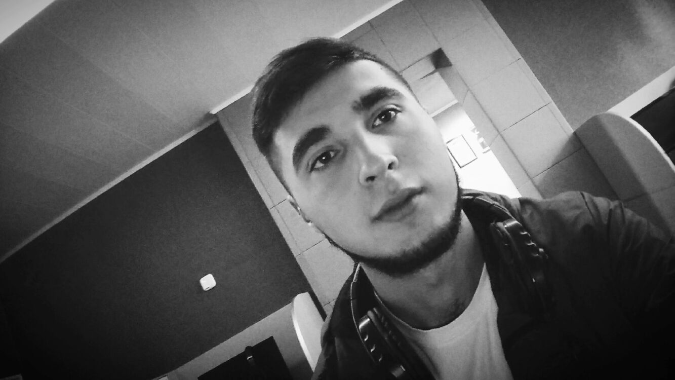  ,   Ruslan, 27 ,   ,   , c 