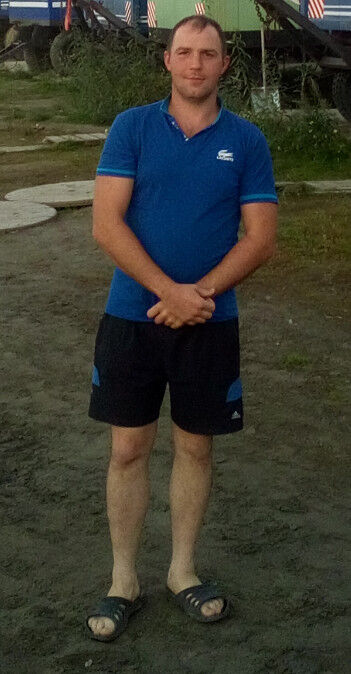 ,   Aleksandr, 37 ,     , c , 