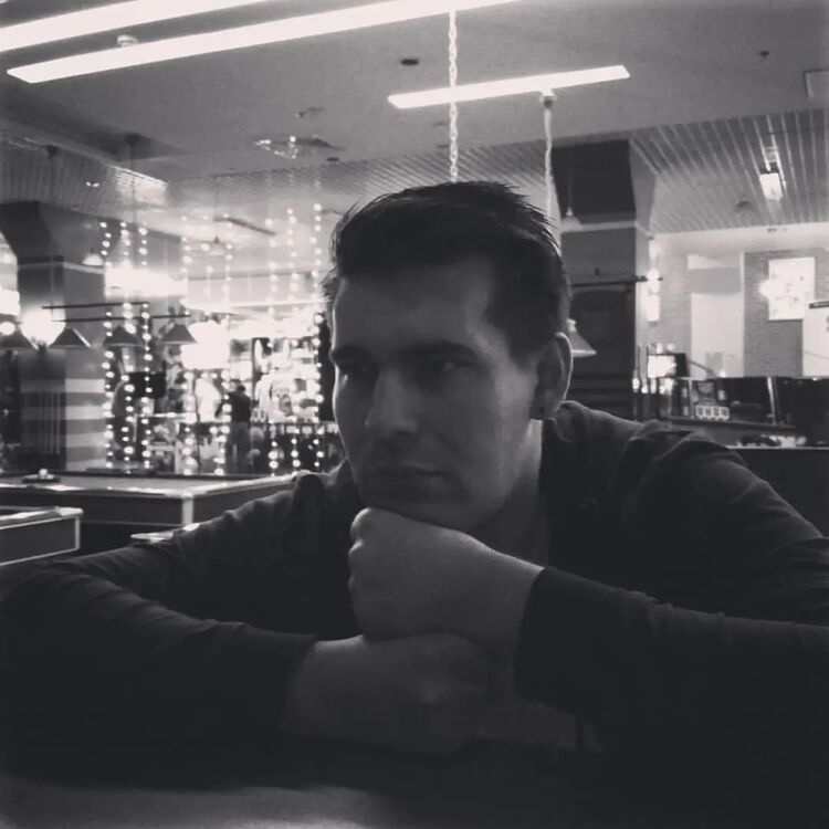  ,   Nikita, 35 ,   ,   , c , 