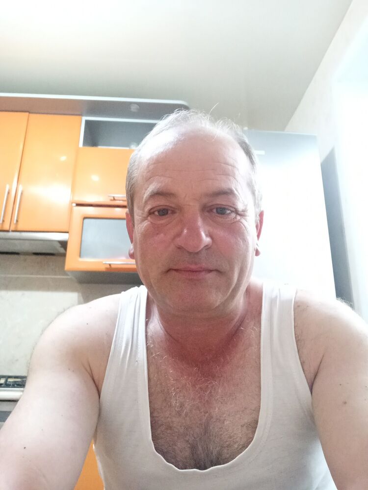  29401696  Mehmet, 52 ,    