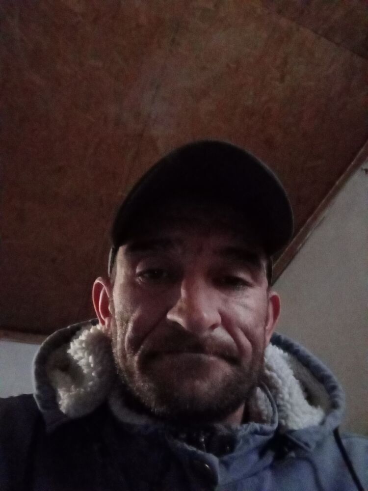  38945386  , 42 ,    