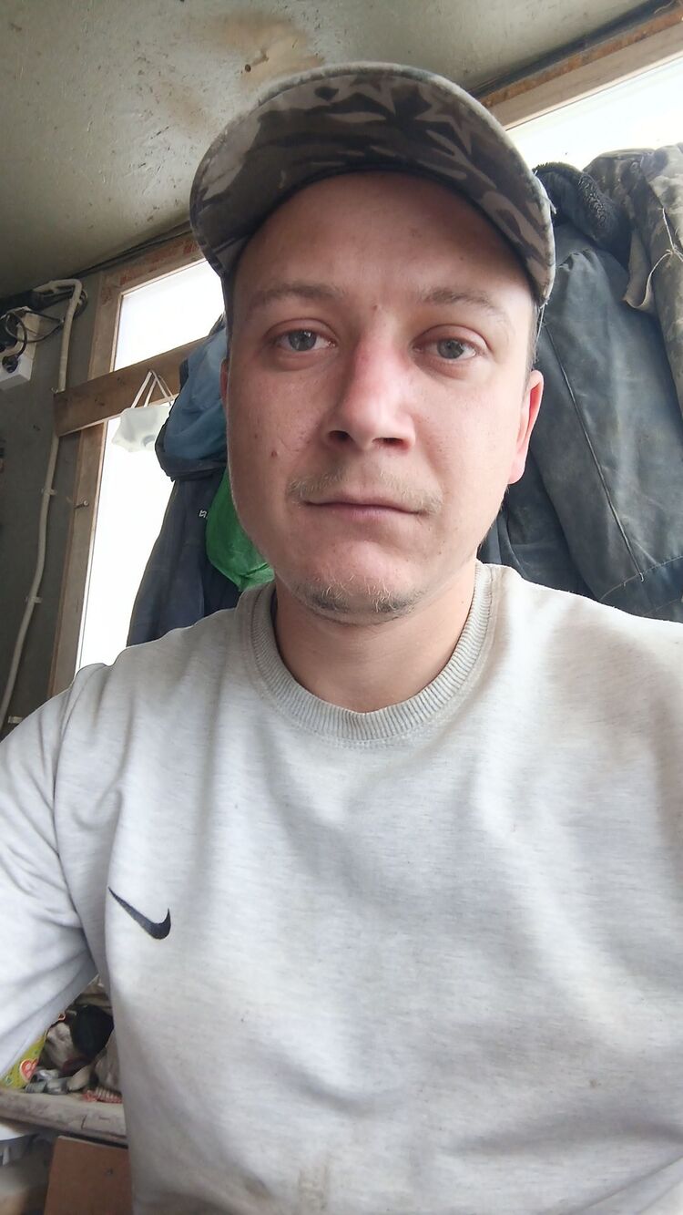 43420646  Anatoly, 29 ,    -