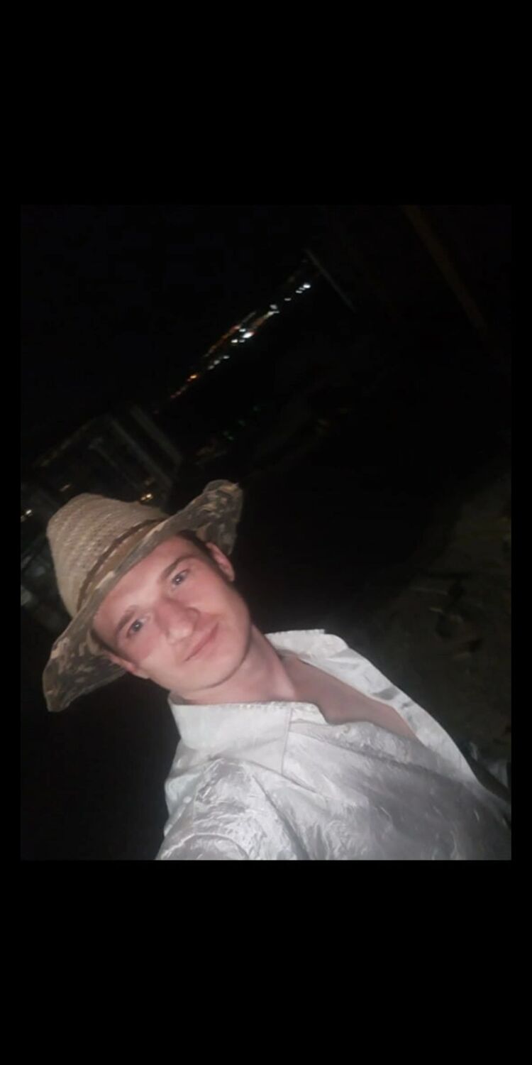  ,   Alexandr, 35 ,   ,   , c , 