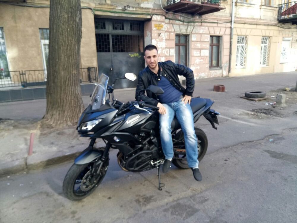  15577466  Jasper, 35 ,    