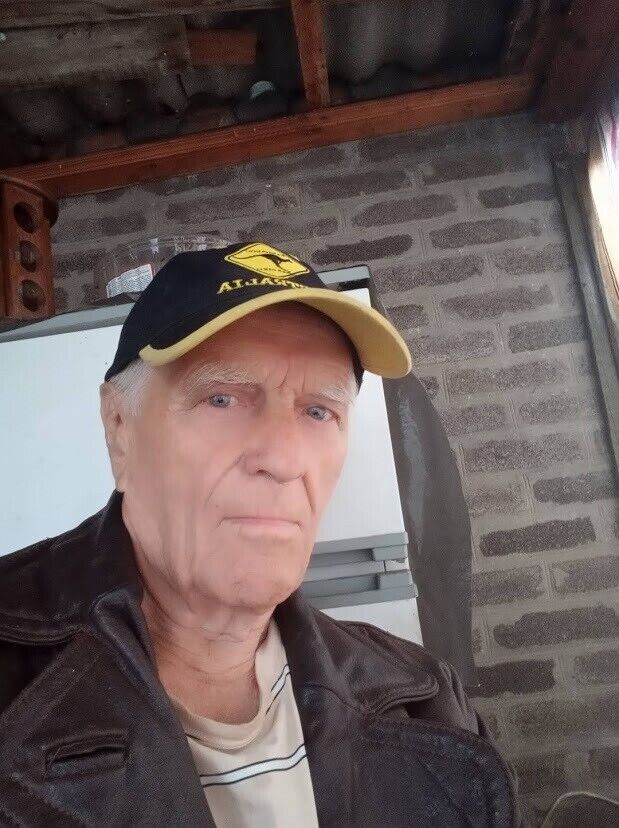  20879886  Anatoly, 77 ,    