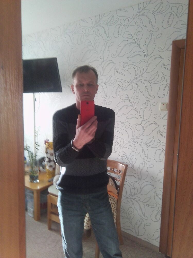  --,   , 52 ,   