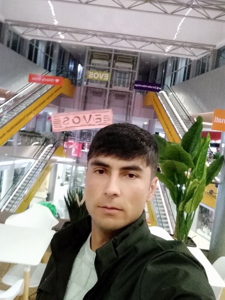 ���� 15842926 ������� Izzatillo, 31 ���, ���� ���������� � ��������