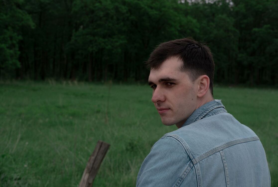  28802486  Tony_lock, 33 ,    