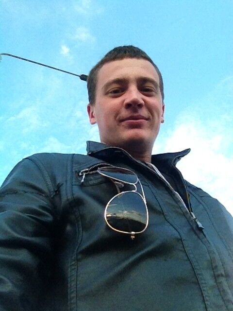  8733646  Viacheslav, 29 ,    