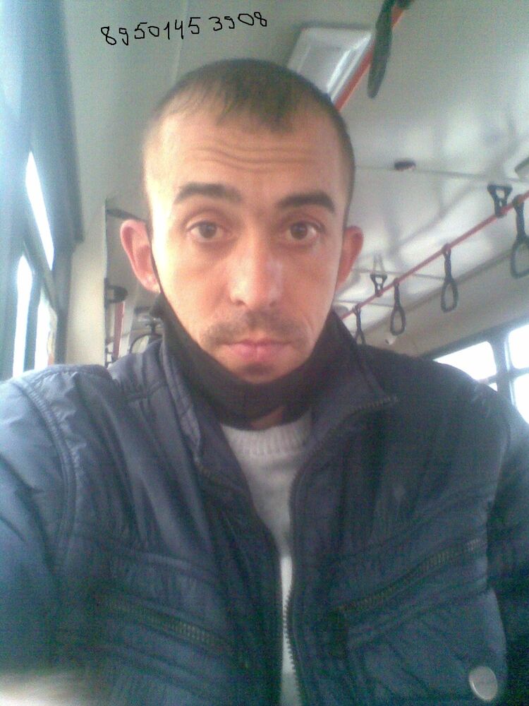  23822256  Max, 35 ,    