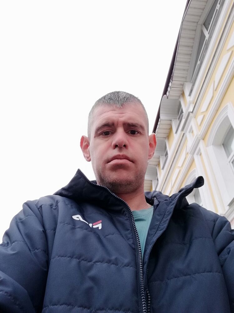  38339556  , 42 ,    