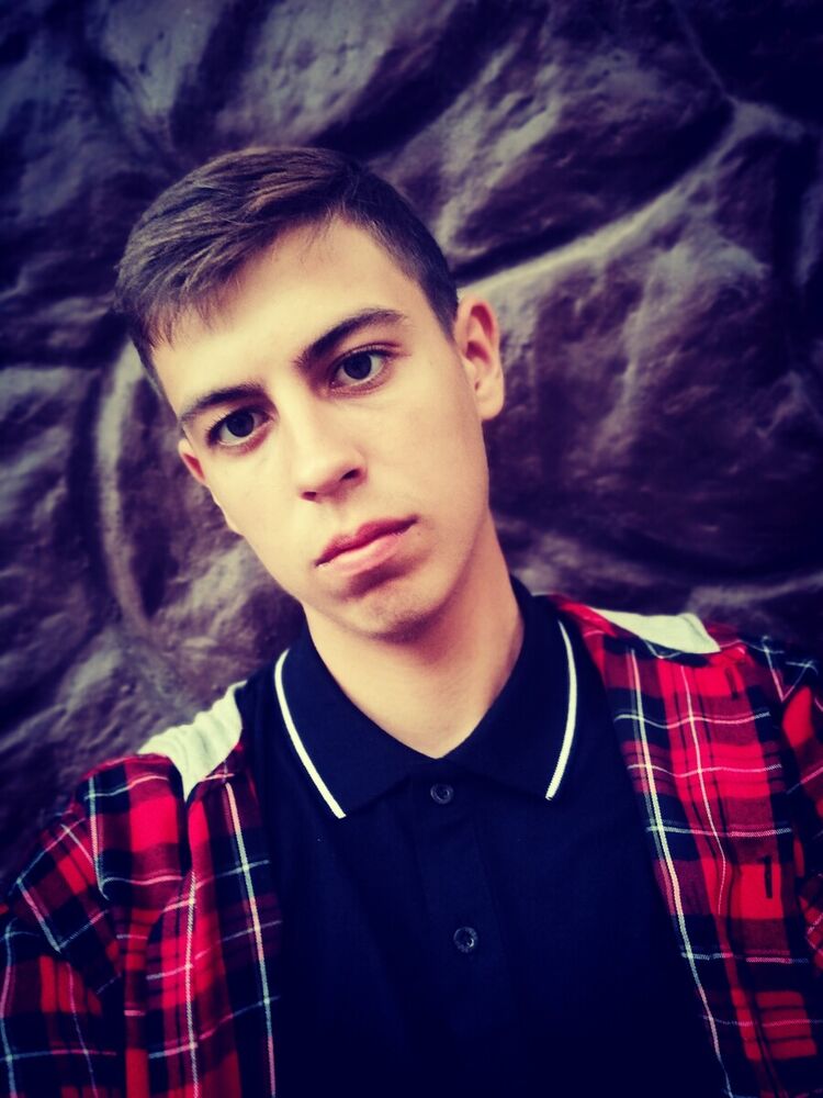  21147026  , 24 ,    