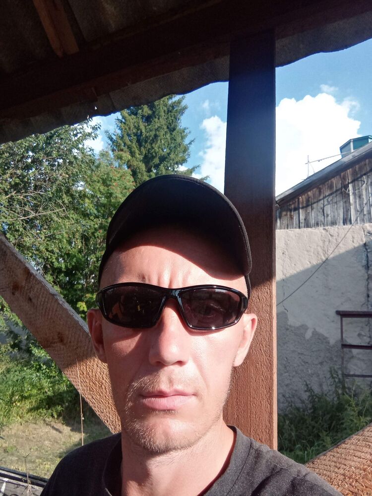  44668596  , 41 ,    