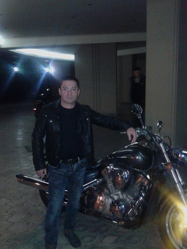  ,   Goga, 48 ,   ,   , c 