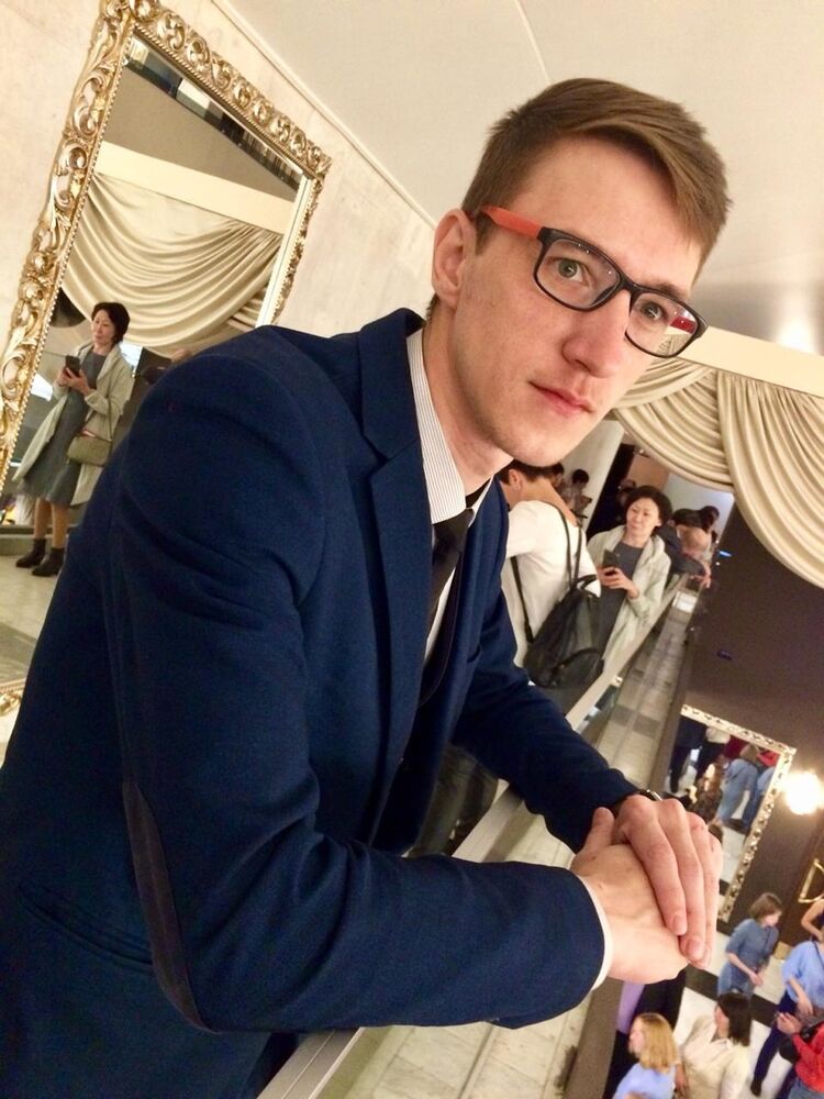  15684806  Alexandr, 39 ,    