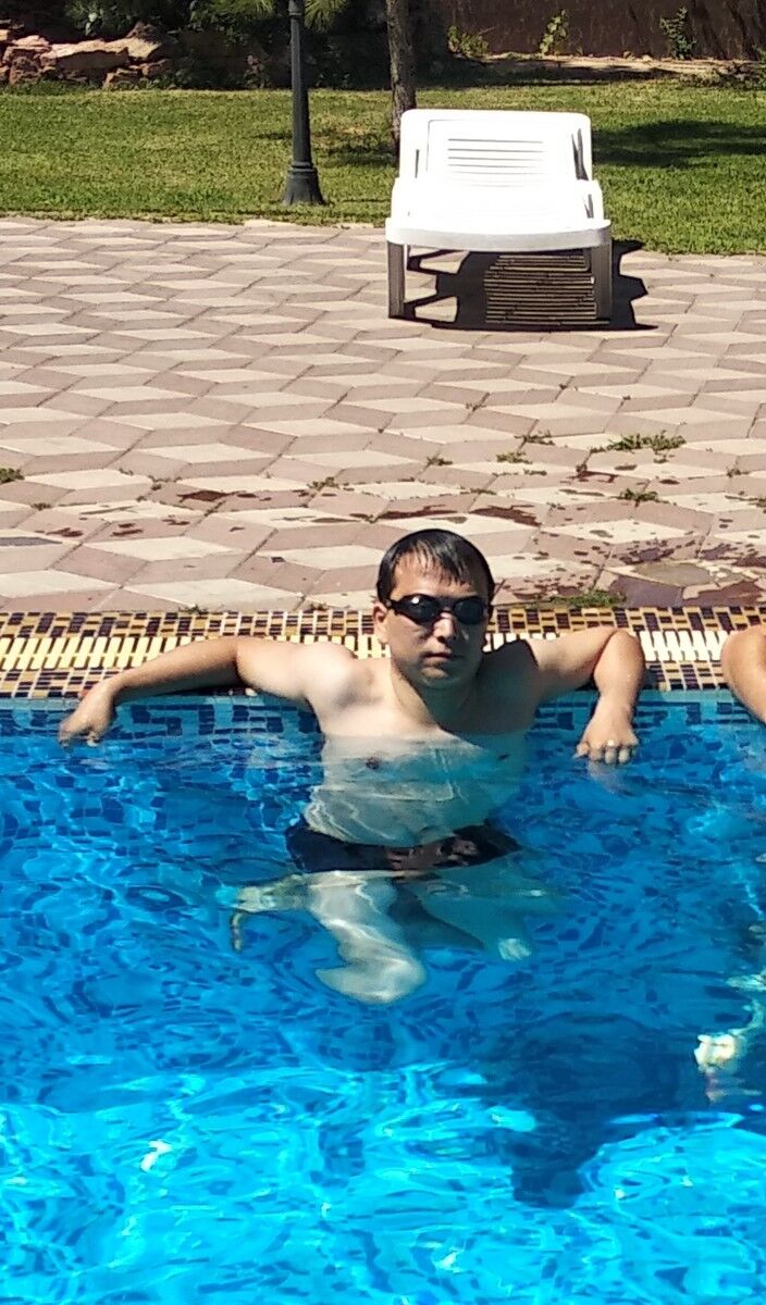  18764906  , 35 ,    