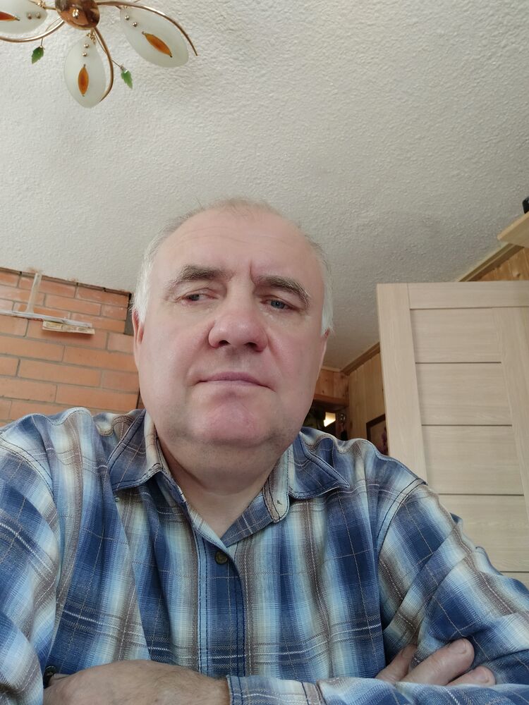  27314636  , 62 ,    