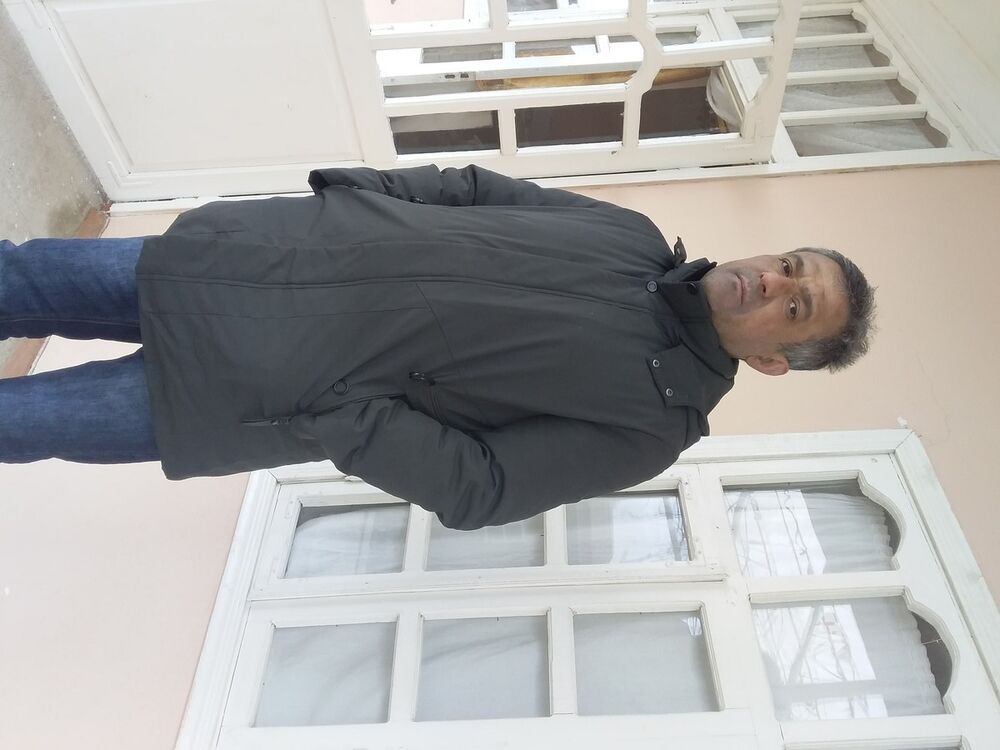  15503936  Shakir, 55 ,    