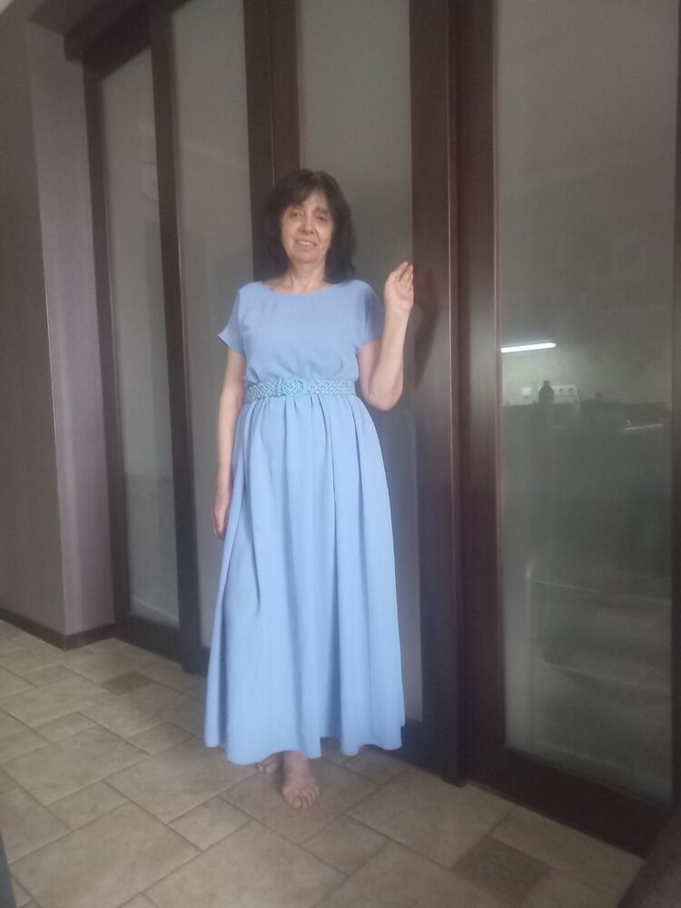  44997846  Nataliya, 70 ,    