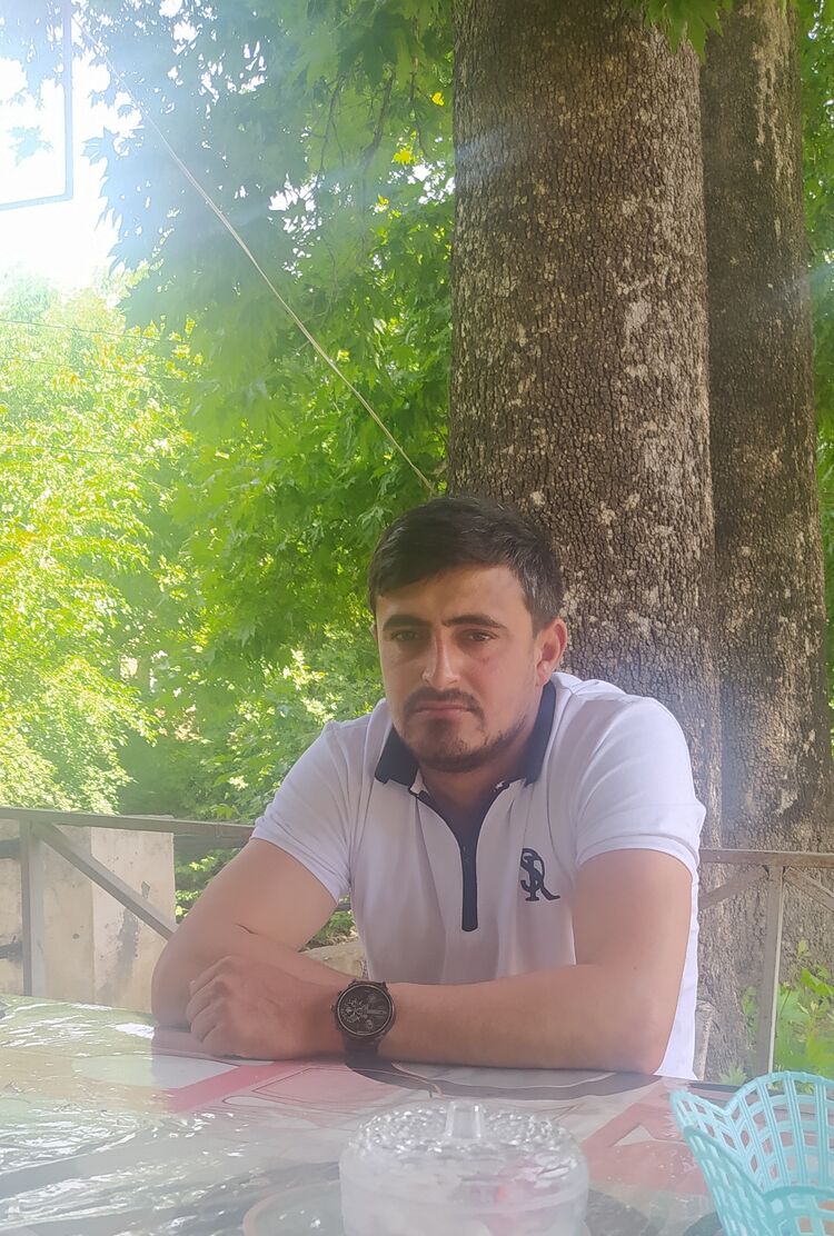  43574086  Ariz, 34 ,    