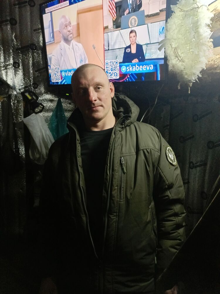  ,   Denis, 34 ,   ,   , c 