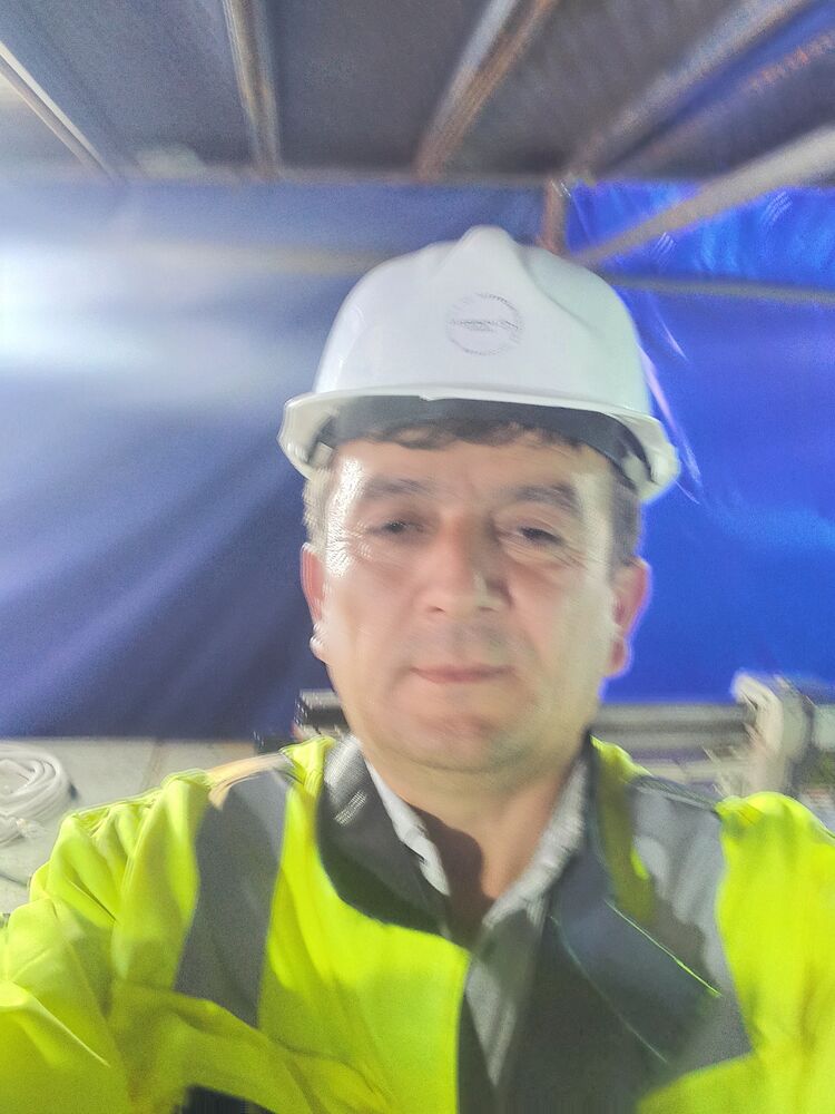  43345586  , 47 ,    