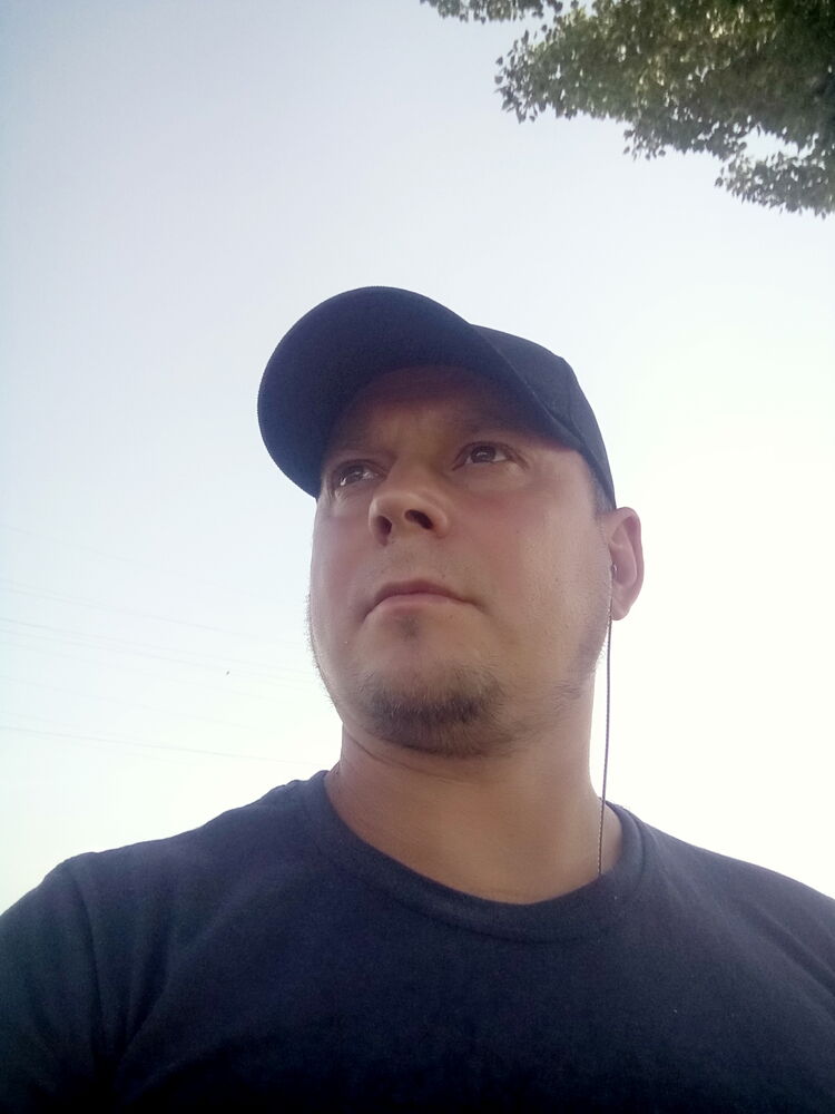  22937826  , 39 ,    