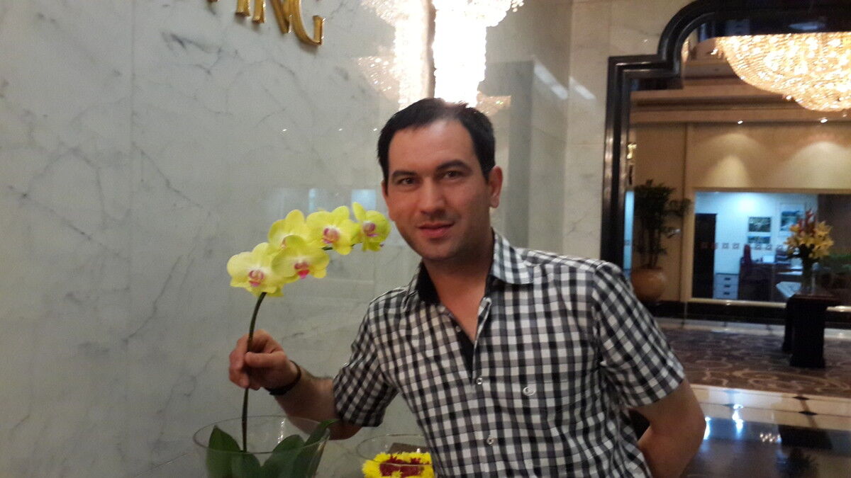  ,   Mirziyod, 42 ,   ,   , c 