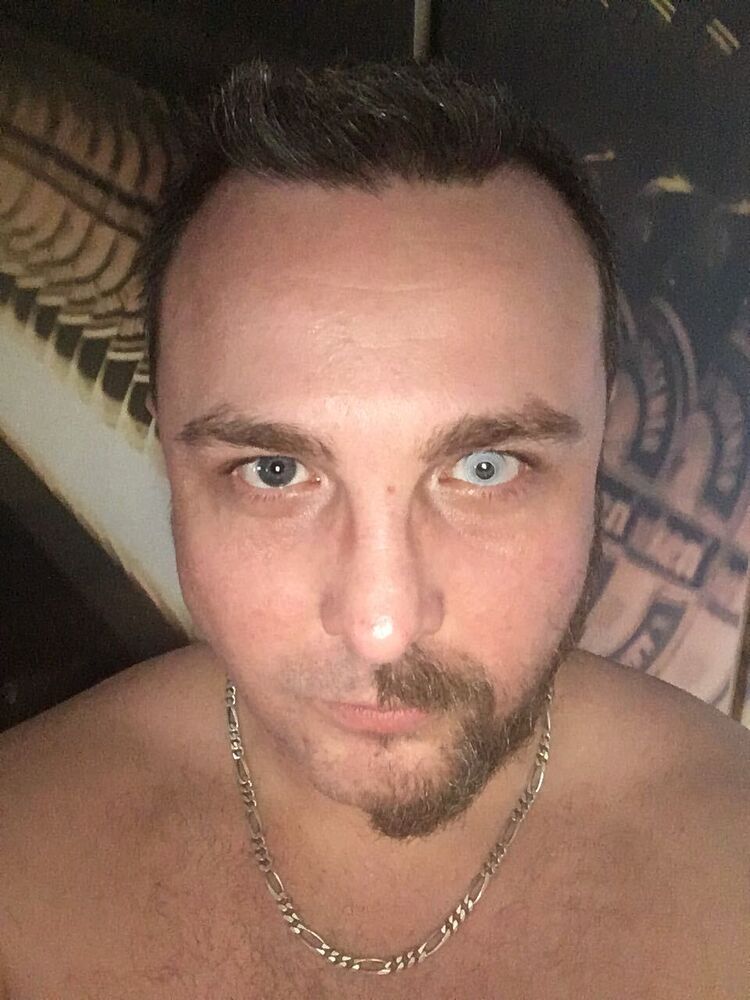 ���������� �����-���������, ���� ������� VersuS, 42 ����, ������������ ��� ������, ����� � ���������, c�������� ���������