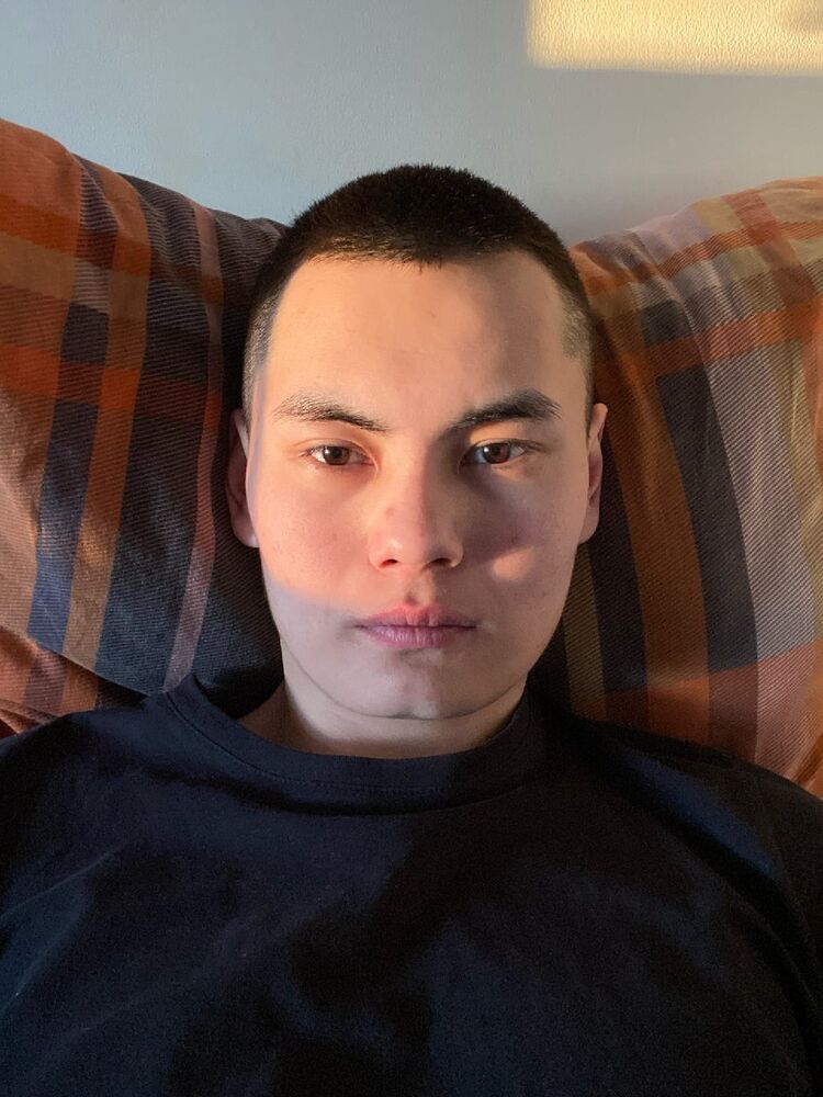  48773756  , 27 ,    