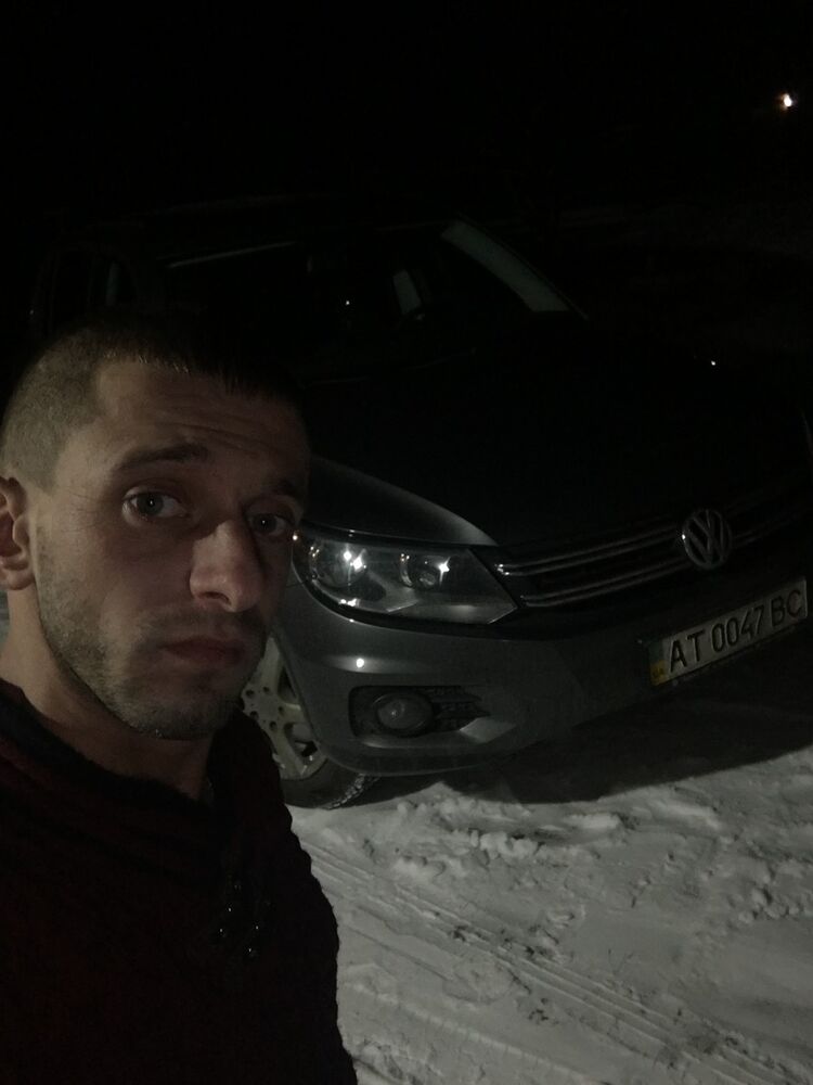  ,   Ivan, 33 ,   ,   , c 