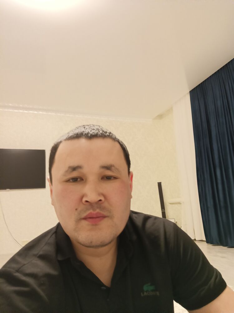  32580366  , 35 ,    