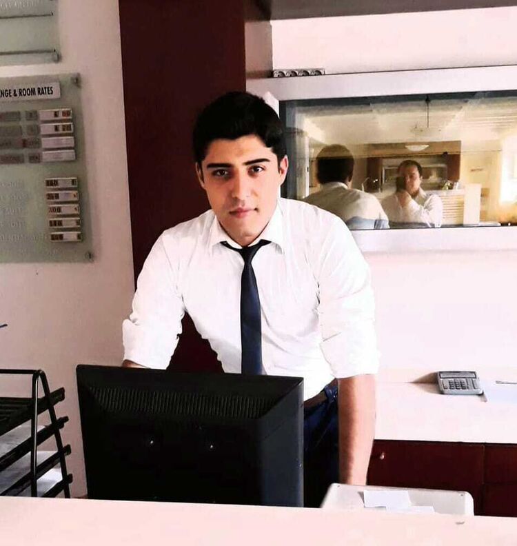  ,   Cem birkan, 28 ,   ,   