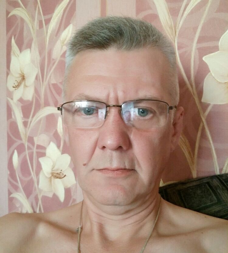  20563556  , 54 ,    