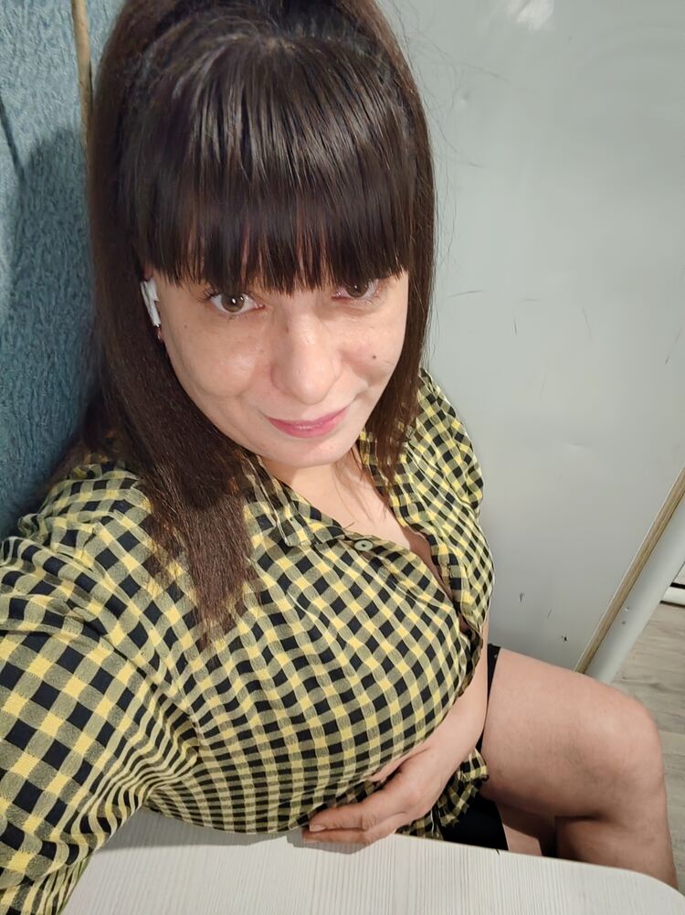  48996516  , 36 ,    