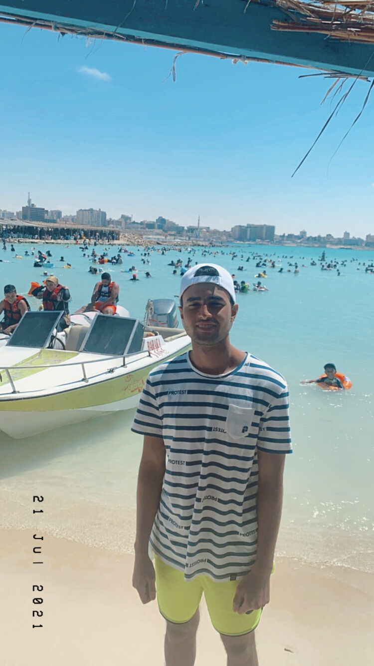  31688236  Khaled, 25 ,    