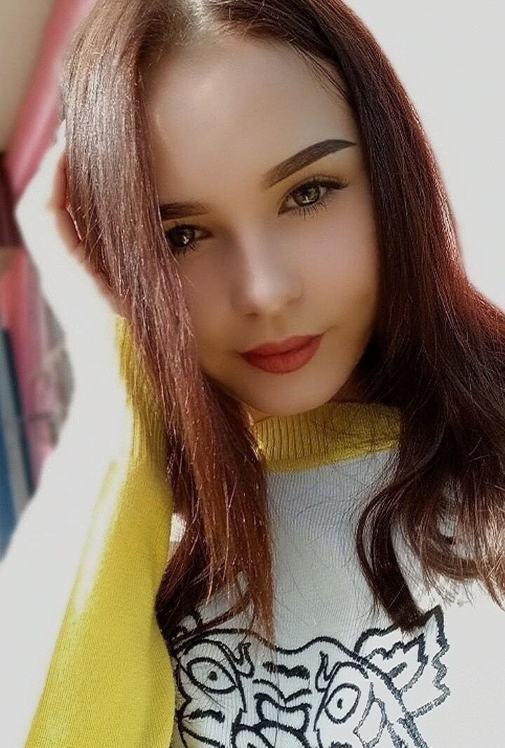  ,   Oksana, 22 ,   