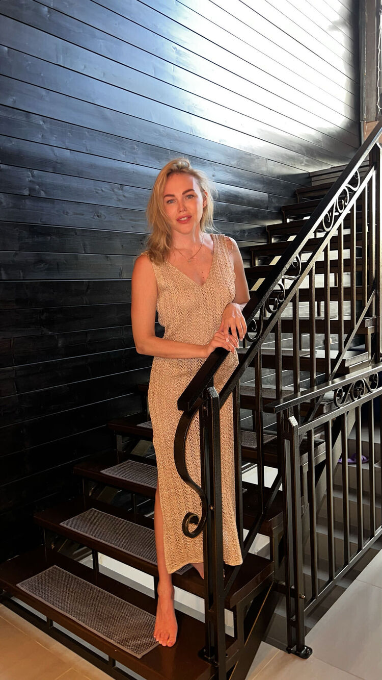  53858896  , 35 ,    -