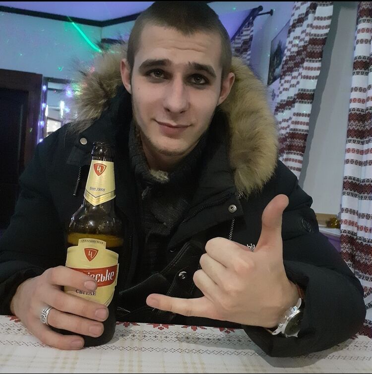  40355176  , 23 ,    