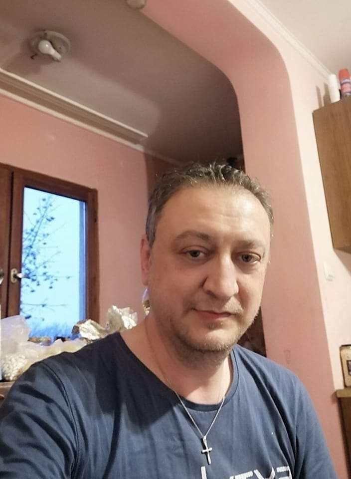  32782146  Nasko, 39 ,    