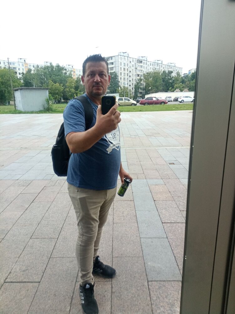  ,   Maikel, 40 ,   ,   