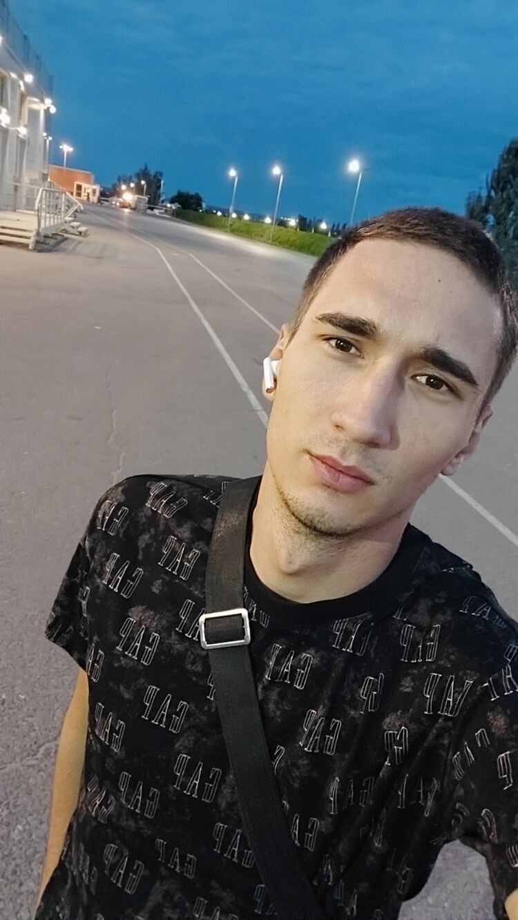  37540156  , 29 ,    