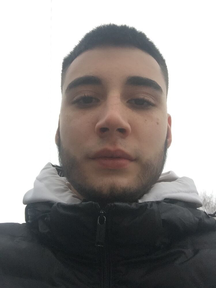  33613686  , 20 ,    