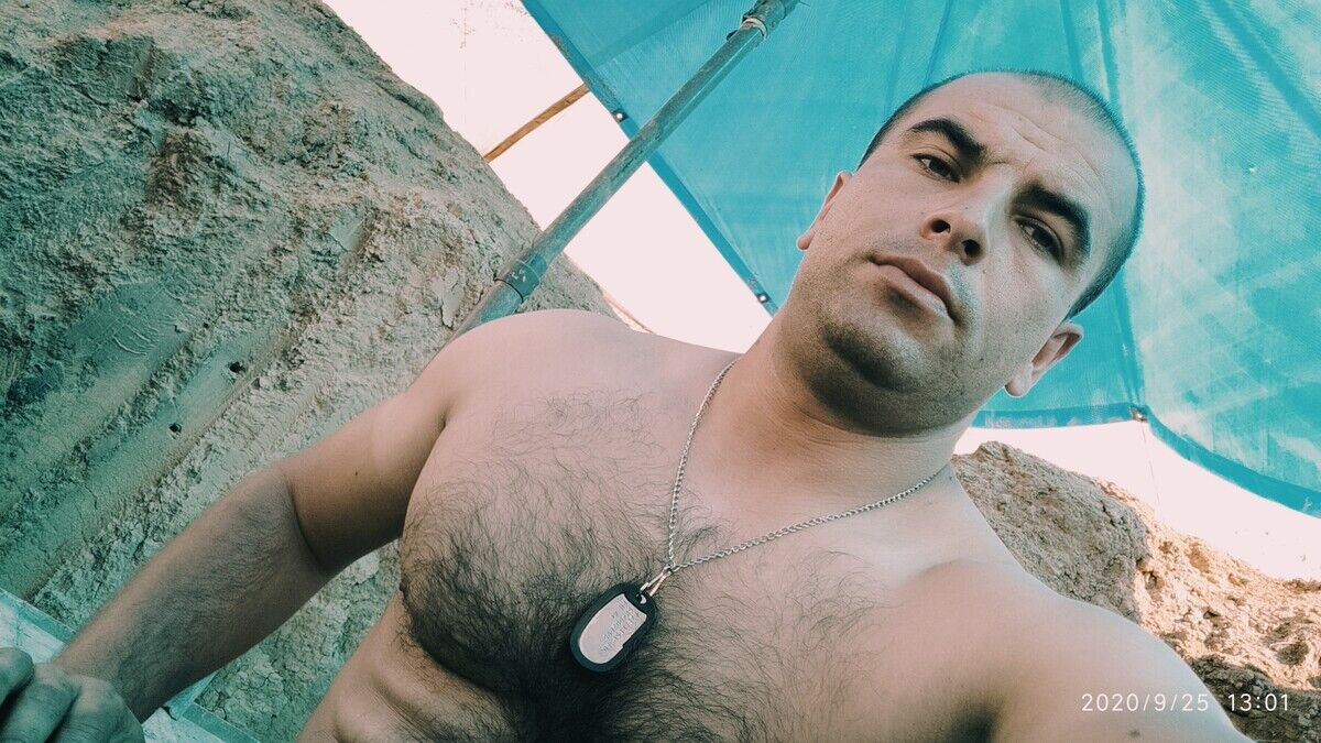  21202936  Kamran, 33 ,    