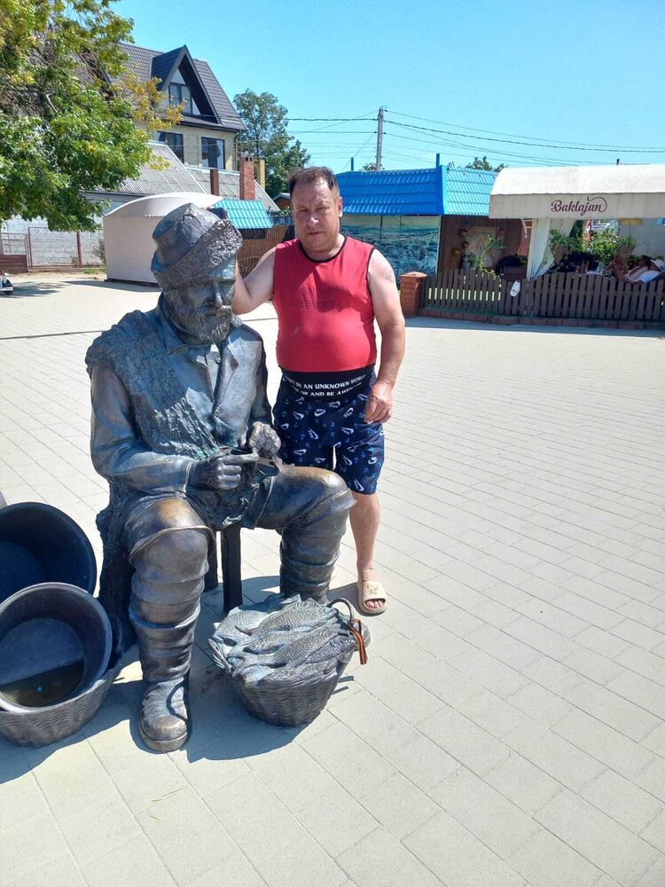  54425496  Sergei, 50 ,     