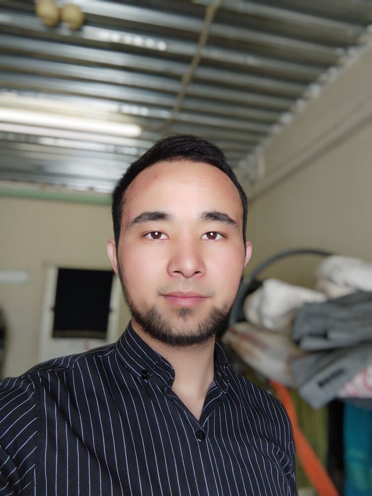 34570116  Fayozbek, 25 ,    