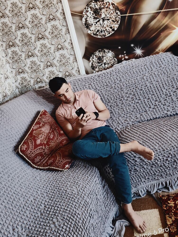  ,   AKOBIR, 22 ,   ,   
