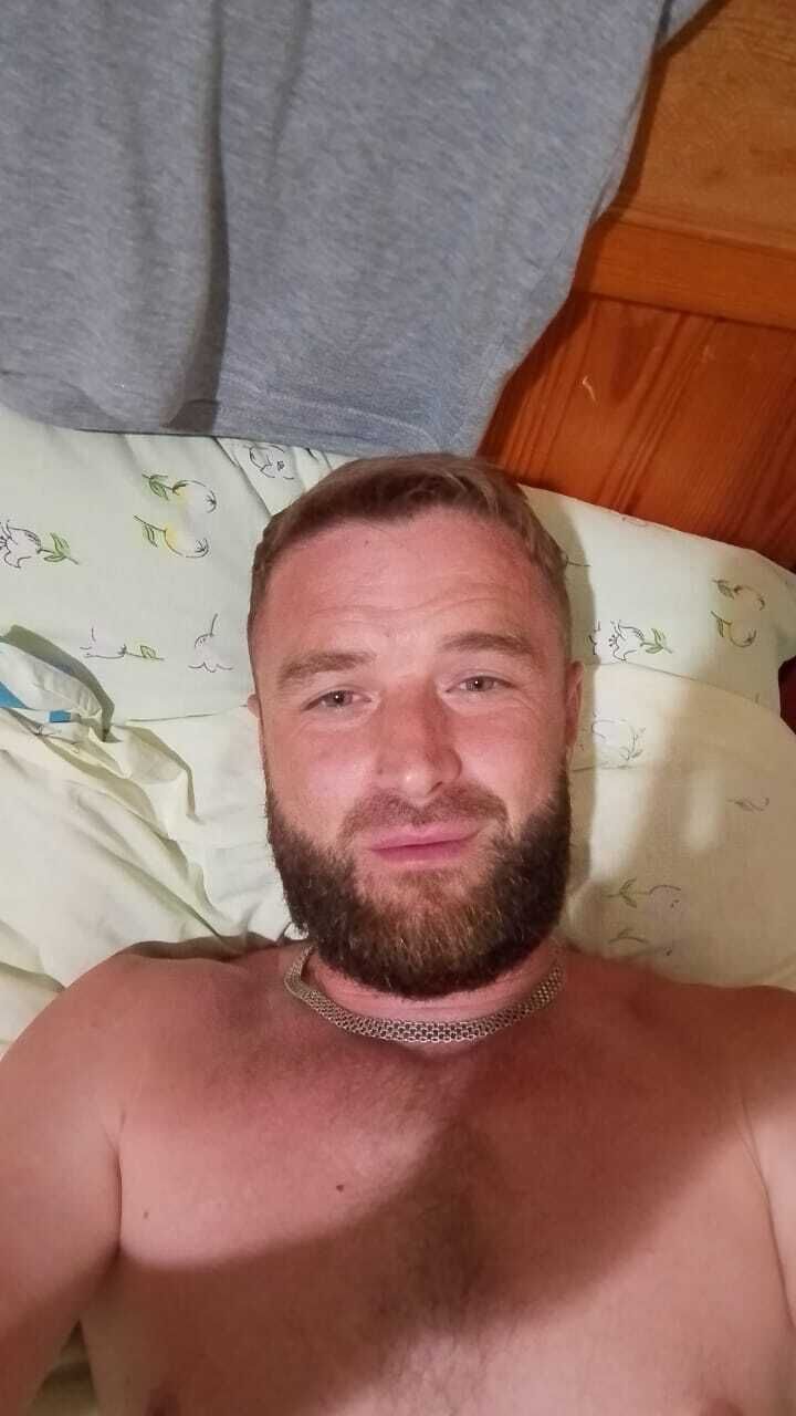  41718536  , 42 ,    