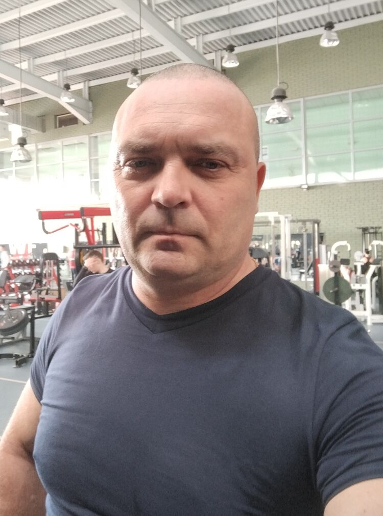  44583406  , 49 ,    